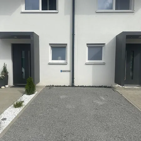 Apartment Ail Hall Schwaebisch Hall